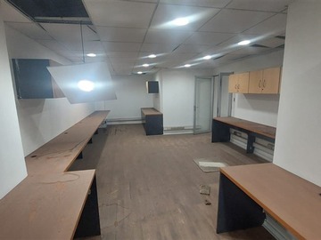 Arriendo Mensual / Local Comercial / Providencia