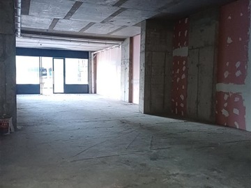 Arriendo Mensual / Local Comercial / Providencia
