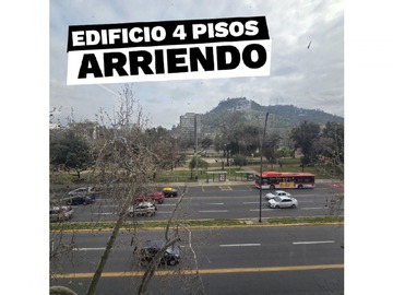 Arriendo Mensual / Local Comercial / Providencia