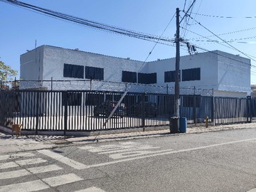 Arriendo Mensual / Local Comercial / Pudahuel