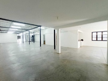Arriendo Mensual / Local Comercial / Puente Alto