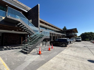 Arriendo Mensual / Local Comercial / Puerto Varas