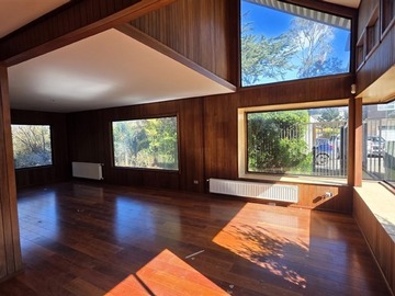 Arriendo Mensual / Local Comercial / Puerto Varas