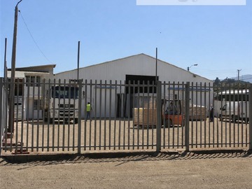 Arriendo Mensual / Local Comercial / Quintero