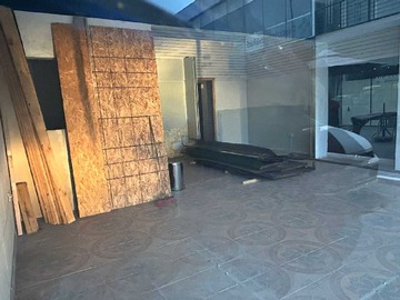 Arriendo Mensual / Local Comercial / Recoleta