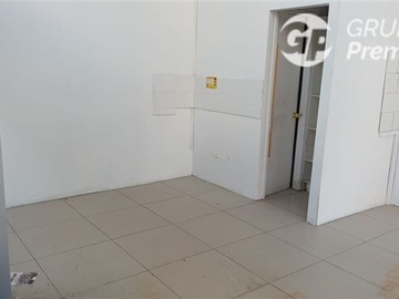 Arriendo Mensual / Local Comercial / Recoleta
