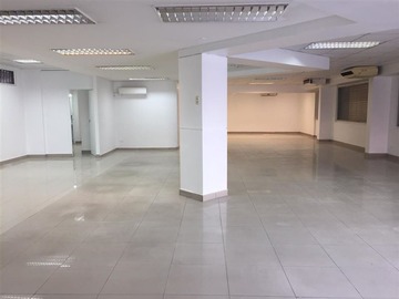 Arriendo Mensual / Local Comercial / San Miguel