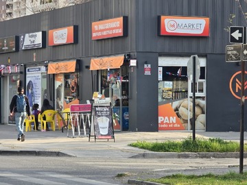 Arriendo Mensual / Local Comercial / San Miguel