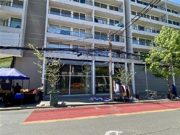 Arriendo Mensual / Local Comercial / Santiago