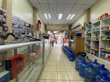 Arriendo Mensual / Local Comercial / Santiago