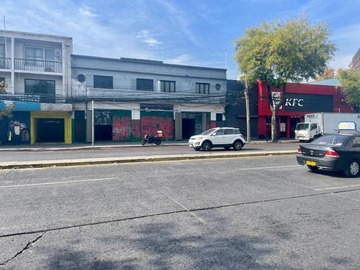 Arriendo Mensual / Local Comercial / Santiago