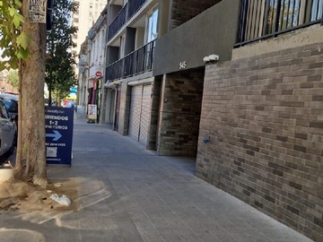 Arriendo Mensual / Local Comercial / Santiago