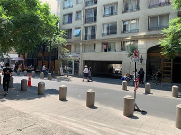 Arriendo Mensual / Local Comercial / Santiago
