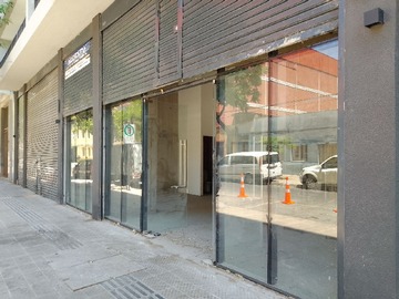 Arriendo Mensual / Local Comercial / Santiago