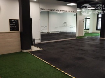 Arriendo Mensual / Local Comercial / Santiago