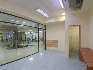 Arriendo Mensual / Local Comercial / Santiago