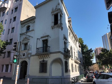 Arriendo Mensual / Local Comercial / Santiago