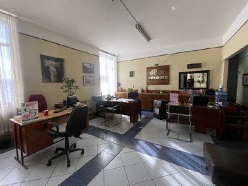 Arriendo Mensual / Local Comercial / Santiago