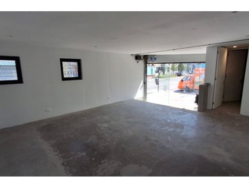 Arriendo Mensual / Local Comercial / Santiago