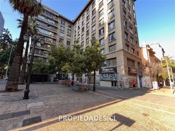 Arriendo Mensual / Local Comercial / Santiago