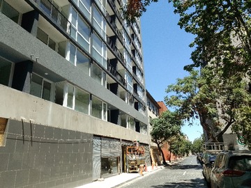 Arriendo Mensual / Local Comercial / Santiago