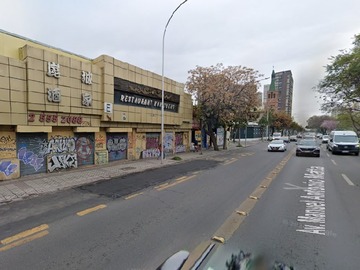 Arriendo Mensual / Local Comercial / Santiago