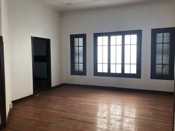 Arriendo Mensual / Local Comercial / Santiago