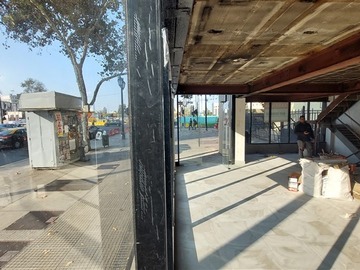 Arriendo Mensual / Local Comercial / Santiago