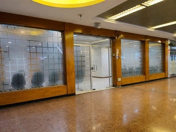 Arriendo Mensual / Local Comercial / Santiago