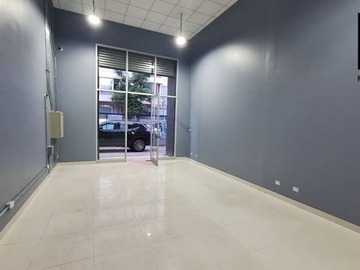 Arriendo Mensual / Local Comercial / Santiago