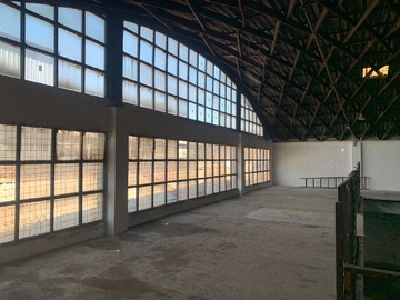 Arriendo Mensual / Local Comercial / Santiago