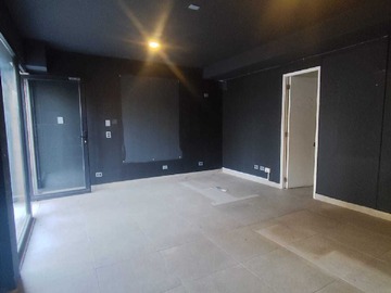 Arriendo Mensual / Local Comercial / Santiago