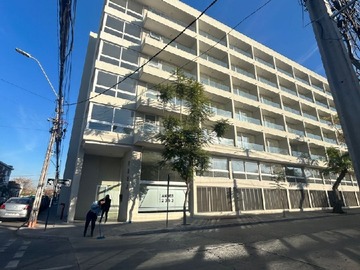 Arriendo Mensual / Local Comercial / Santiago