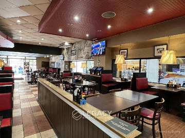 Arriendo Mensual / Local Comercial / Santiago