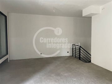 Arriendo Mensual / Local Comercial / Santiago