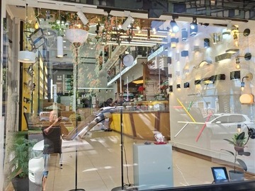 Arriendo Mensual / Local Comercial / Santiago