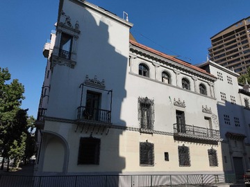 Arriendo Mensual / Local Comercial / Santiago