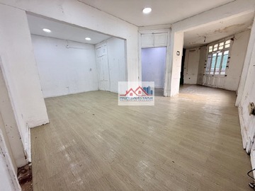 Arriendo Mensual / Local Comercial / Santiago