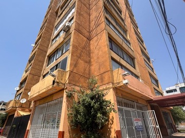 Arriendo Mensual / Local Comercial / Santiago