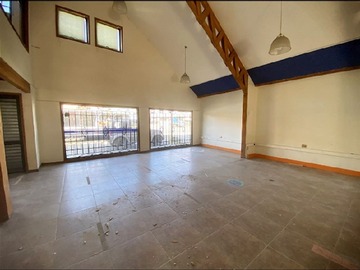 Arriendo Mensual / Local Comercial / Villarrica