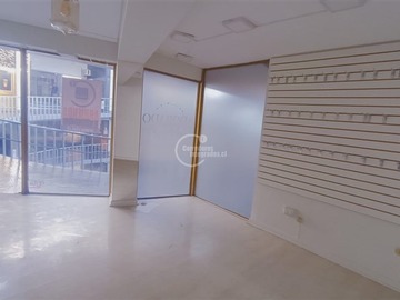 Arriendo Mensual / Local Comercial / Vitacura