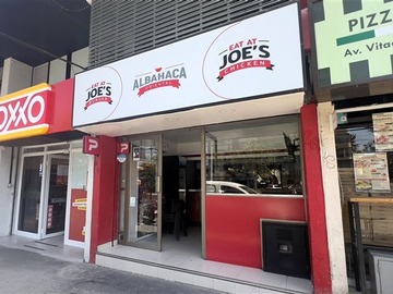 Arriendo Mensual / Local Comercial / Vitacura