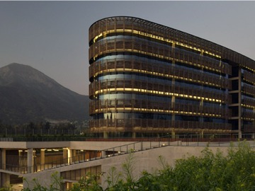 Arriendo Mensual / Local Comercial / Vitacura