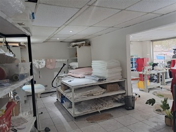 Arriendo Mensual / Local Comercial / Vitacura