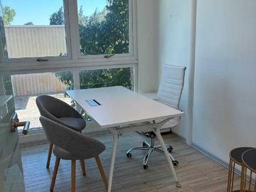 Arriendo Mensual / Oficina / Colina