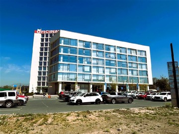 Arriendo Mensual / Oficina / Colina