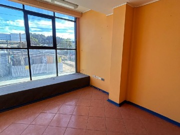 Arriendo Mensual / Oficina / Constitución