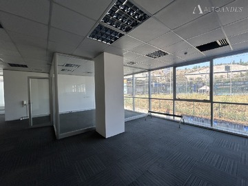Arriendo Mensual / Oficina / Huechuraba