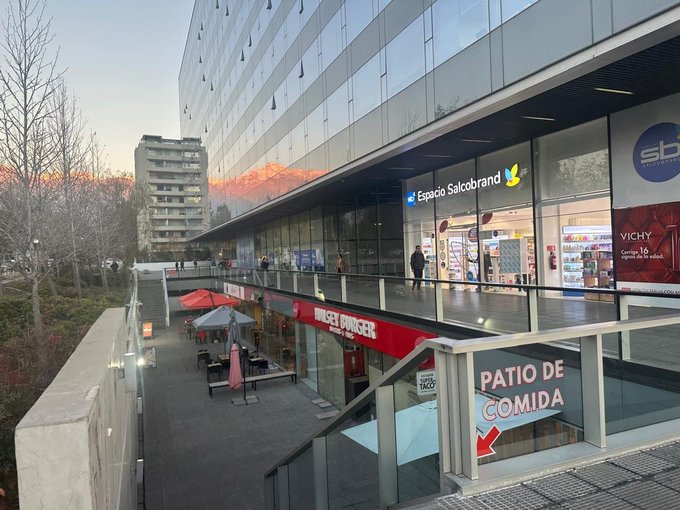 Servicios y Comercios -1