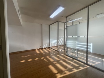 Arriendo Mensual / Oficina / Lo Barnechea